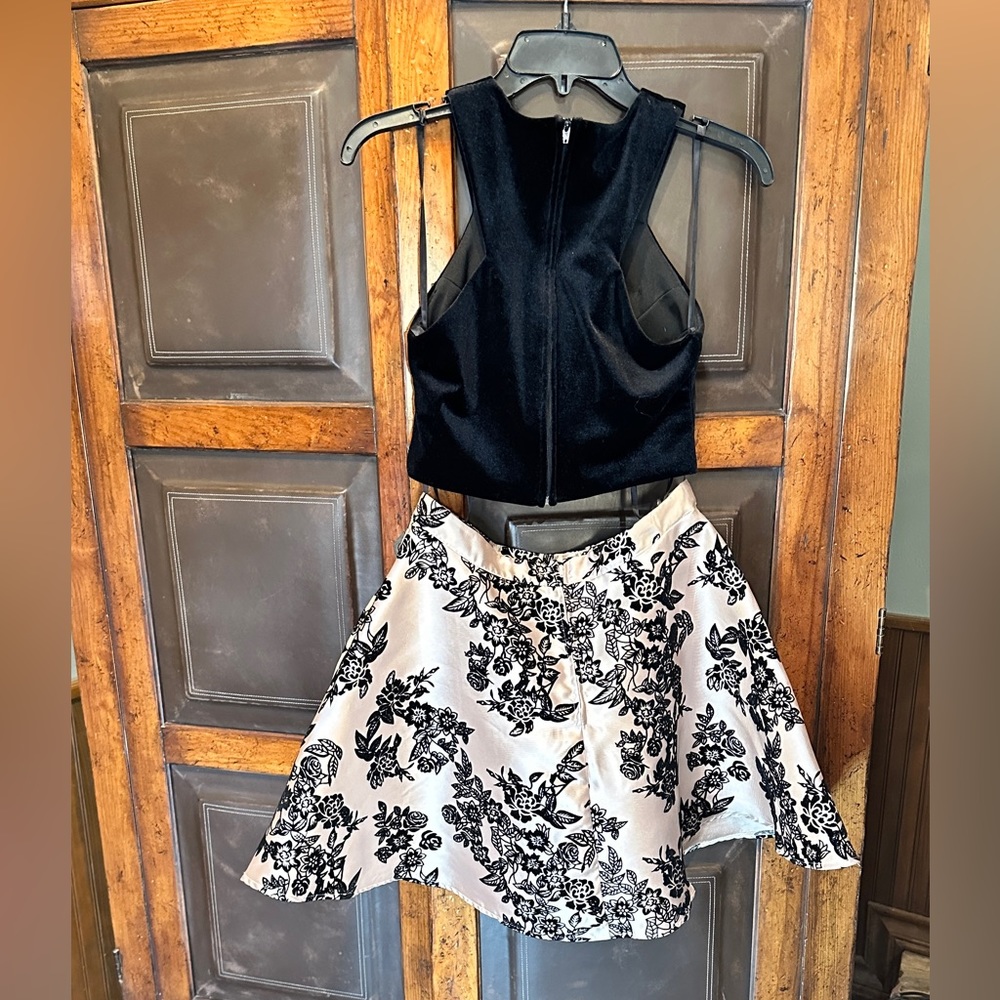 2 piece velvet top & skirt